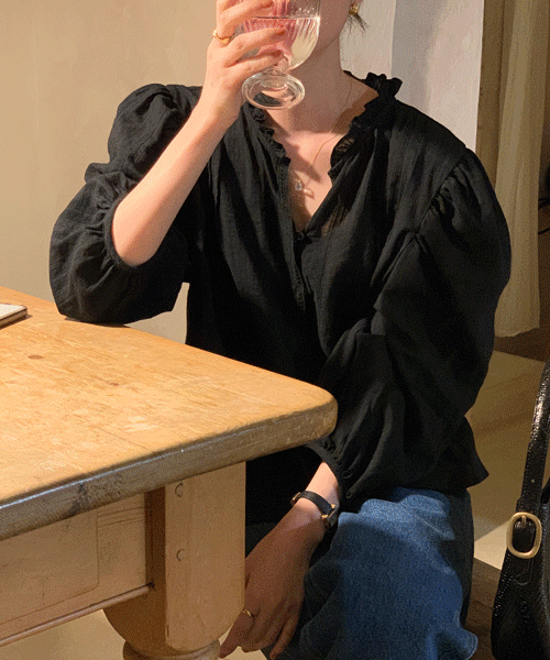Moran blouse (블랙)